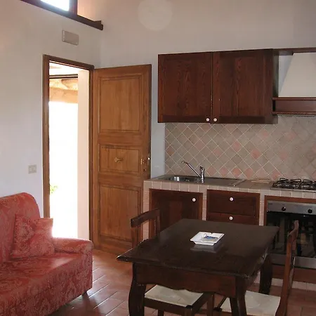 Chieteno Con Piscina E Ac-
