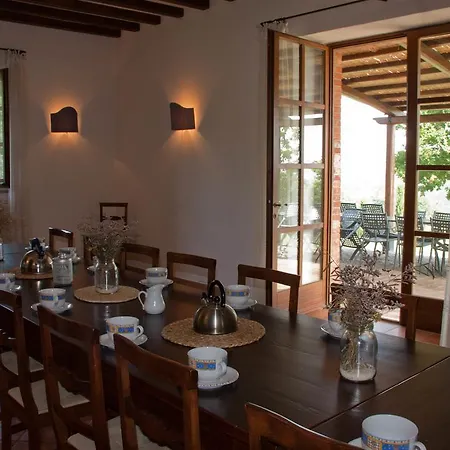 Villa Chieteno Con Piscina E Ac- Cetona
