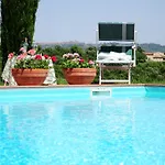 Chieteno Con Piscina E Ac-