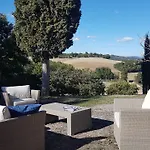 Chieteno Con Piscina E Ac- 빌라
