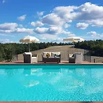 Chieteno Con Piscina E Ac- 세토나