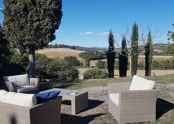 Chieteno Con Piscina E Ac-